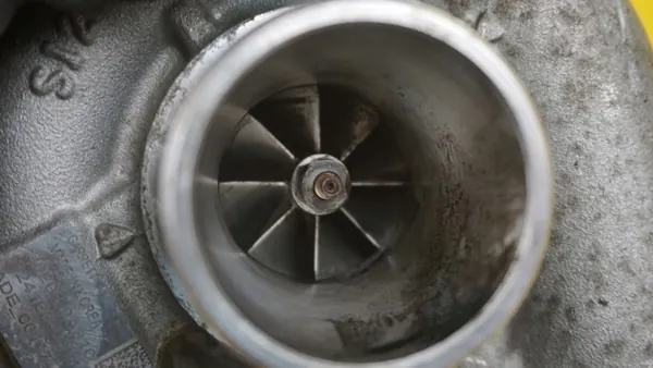 Turbocompressor OEM 28201-2A810 para Hyundai 1.7 CRDi image 4