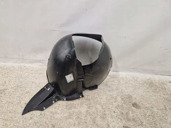 Volkswagen OE 2K5805912G wheel arch image 4