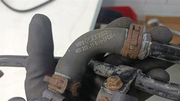 Vattencirkulationspump Audi A8 D3 4.0 TDI image 5