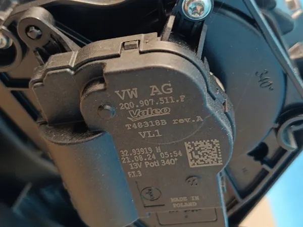 VERWARMINGSWISSEL SKODA SCALA LIFT 1.0TSI 2Q1820007B image 4