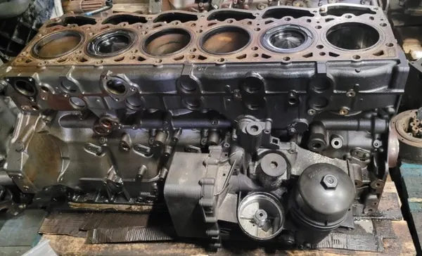 Bloc Moteur avec Système Bielle-Piston DAF XF 106 460CH image 2