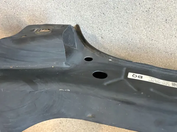 BMW Hinterachsschwinge OEM 8837900 - Gebraucht image 3