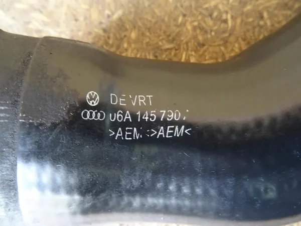 Intercooler-Schlauch Audi TT 8N 06A145790A image 4