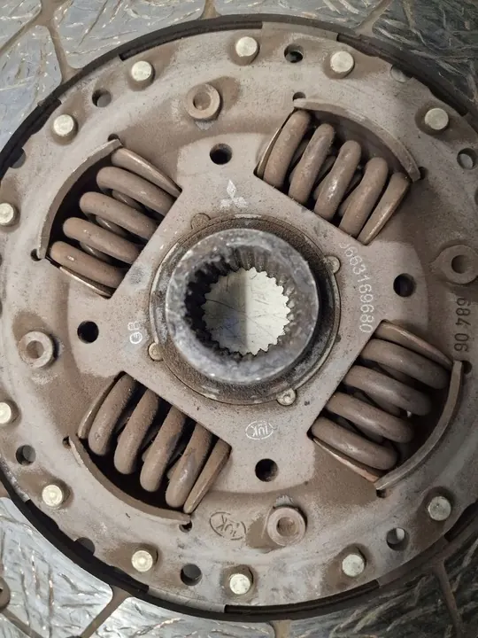 Volante bimassa Mitsubishi ASX 1.8 DID image 7