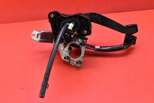 Kupplungs- & Bremspedale OEM 32802-N7120 für Kia Sportage image 10