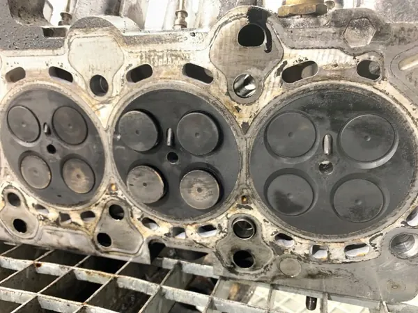 Cilinderkop OEM 7788564 voor BMW E83 3.0 204PK image 6