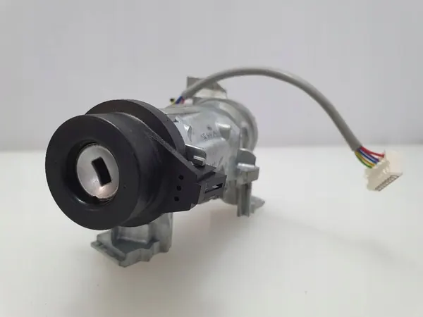 Sytytysavain Audi A3 S3 8V 2015 Täydellinen 5Q0905865 image 6