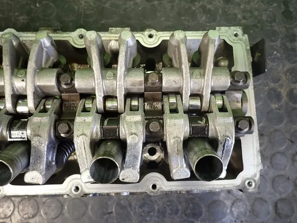 Cabeza de cilindro MINI ONE 1.6 B 2002 image 4