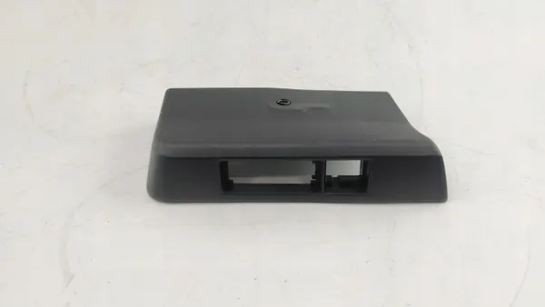 Prise USB Toyota OEM 55407K0020 - Occasion image 2