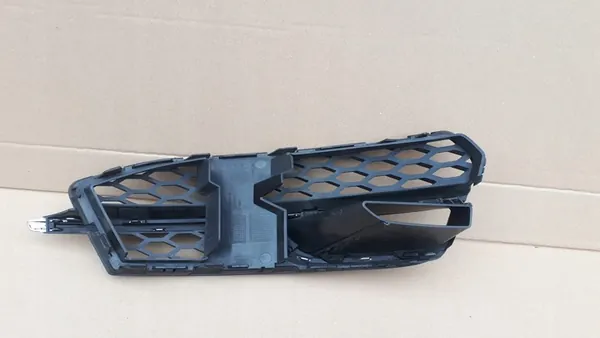 Rejilla de parachoques delantero izquierdo AUDI A3 S3 8V3807681Q image 5