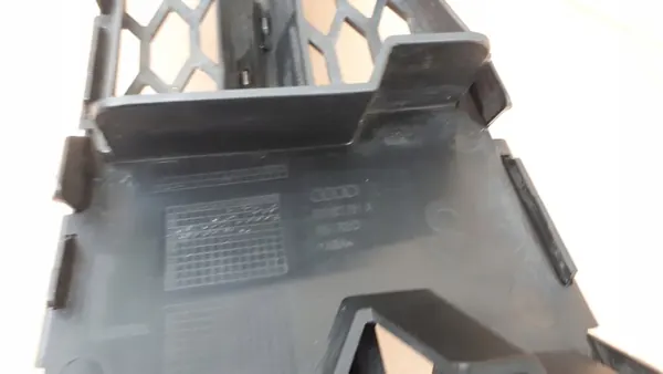 Rejilla de parachoques delantero izquierdo AUDI A3 S3 8V3807681Q image 7