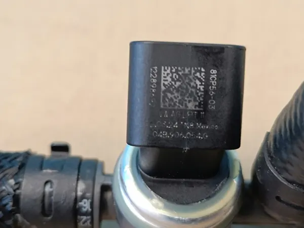 CUPRA FORMENTOR 2.0 TDI 110KW 2024 Capteur de pression de carburant OEM image 9