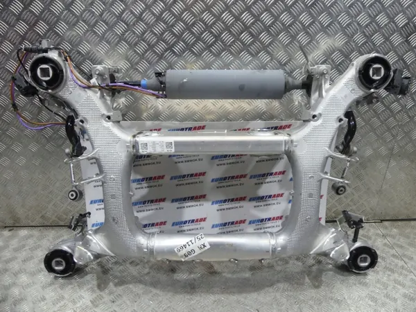Brazo suspensión trasera BMW XM OEM 6793995 - 36km image 2