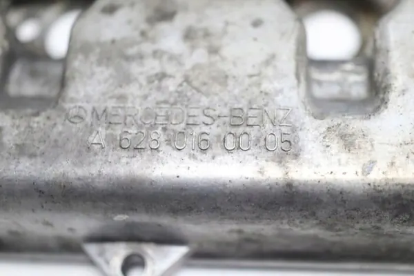 Couvercle de soupape Mercedes OEM A6280160005 W220 4.0 CDI image 6