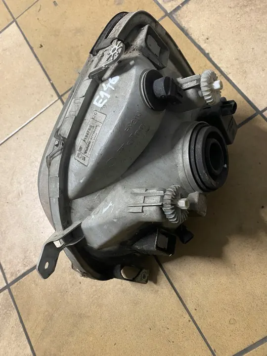 DEPO Frontscheinwerfer Rechts Gebraucht image 3