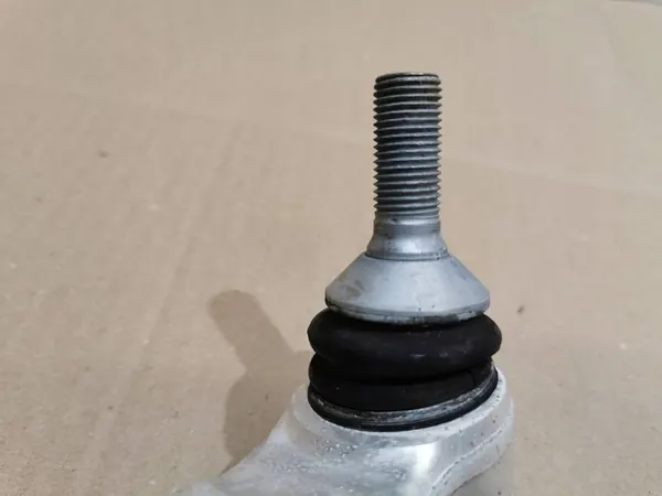 TESLA MODEL 3 17- Braccio di Controllo Anteriore Destro RWD image 4