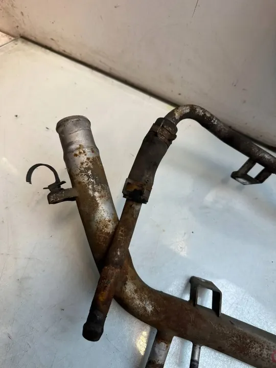 Kraftstoff-Einfüllstutzen Hyundai Getz 1.3 OEM 523423 image 3