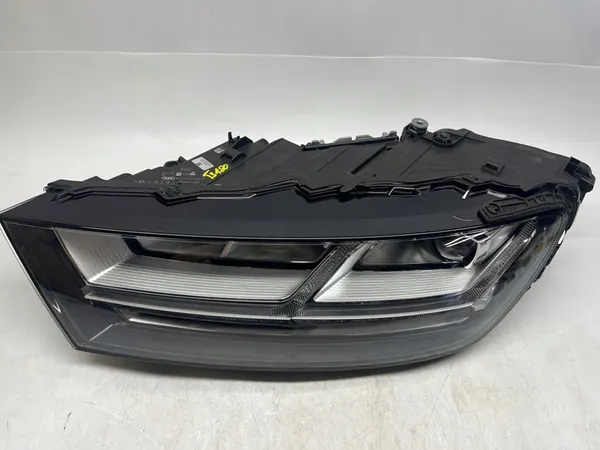 AUDI Q7 Refletor Frontal Esquerdo Full LED 4M0941033 image 2
