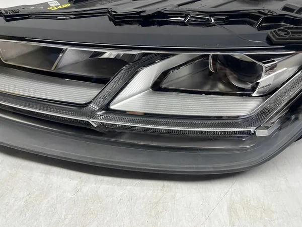 AUDI Q7 Refletor Frontal Esquerdo Full LED 4M0941033 image 4