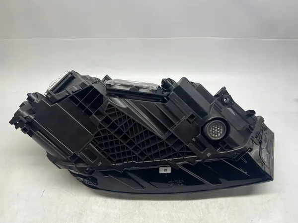 AUDI Q7 Refletor Frontal Esquerdo Full LED 4M0941033 image 8