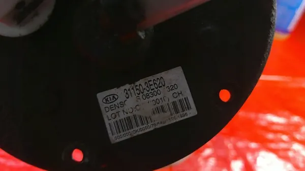 Bomba de combustível OEM 311503E620 para Kia Sorento I image 3