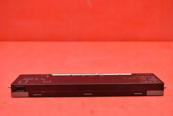 Amplificateur d'antenne Audi A6 C6 OEM 4F9035225F image 5