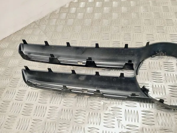 Griglia superiore Mercedes-Benz GLA W156 2015 image 10