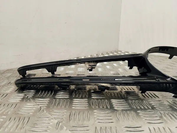 Griglia superiore Mercedes-Benz GLA W156 2015 image 6