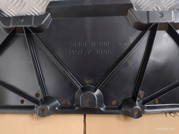 Toyota OE 51451-02190 Cache Bas de Pare-chocs image 3