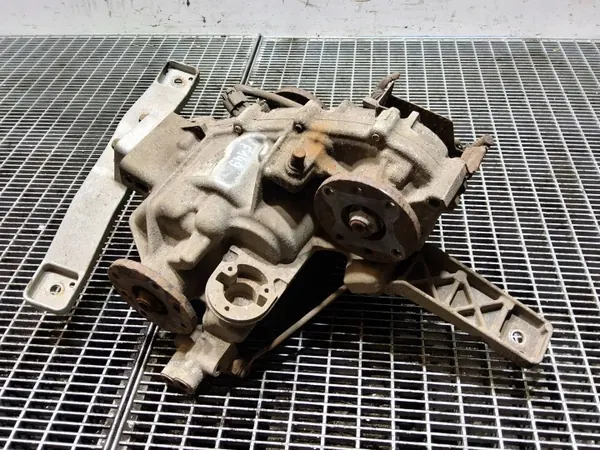 Verteilergetriebe Suzuki Jimny OEM SKE57773 - Gebraucht image 2