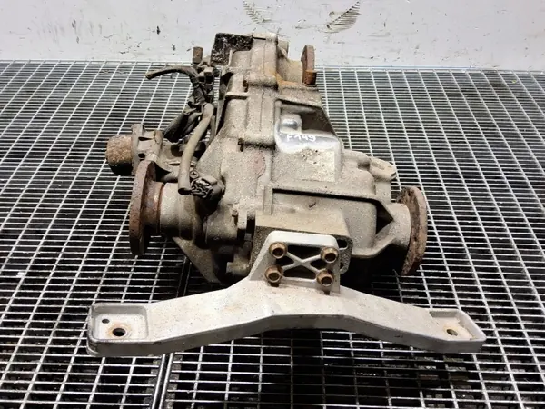 Verteilergetriebe Suzuki Jimny OEM SKE57773 - Gebraucht image 5