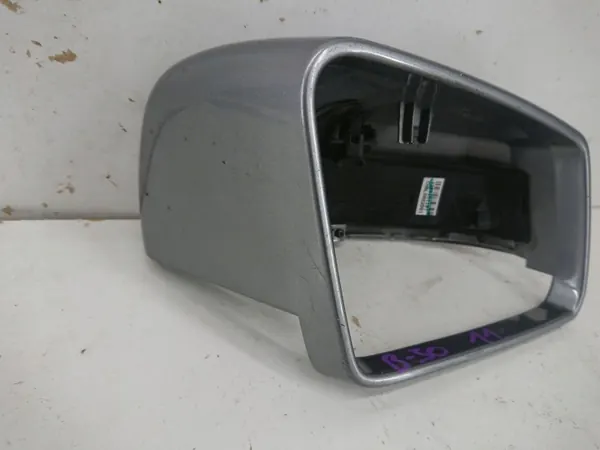 Mercedes-Benz E-Klasse Spiegelabdeckung OEM A2129067501 image 3