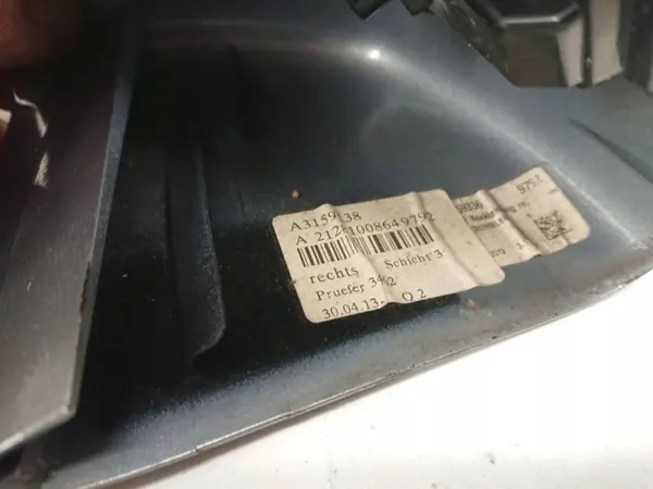 Mercedes-Benz E-Klasse Spiegelabdeckung OEM A2129067501 image 7