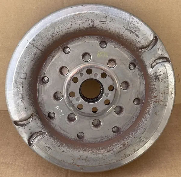 Volante de Dupla Massa VW Audi 07K105266H image 5