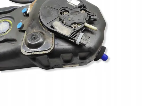 AdBlue-säiliö GX735J228AD Jaguar XE 2.0L 2018 image 8