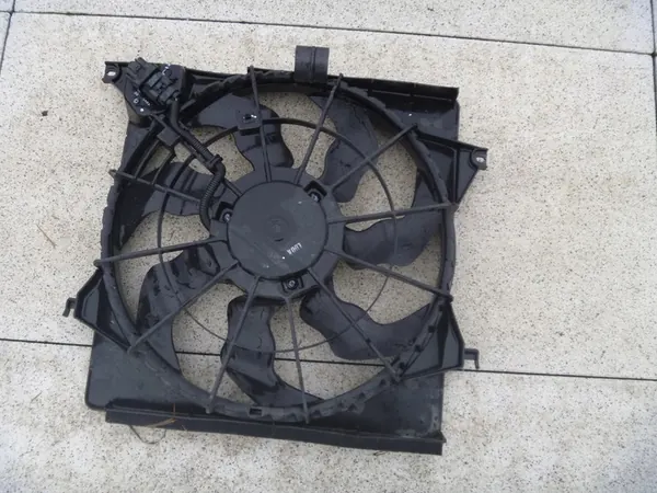 Original HYUNDAI IX35 1.7 2.0 CRDI KIA SPORTAGE III Fläkt OEM 25231-1F000 image 2