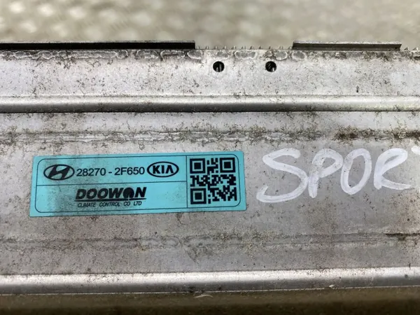 KIA Sportage Intercooler OEM FBZ20835 - Begagnad image 10