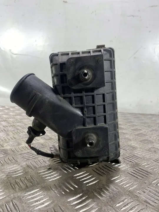 KIA Sportage Intercooler OEM FBZ20835 - Begagnad image 6