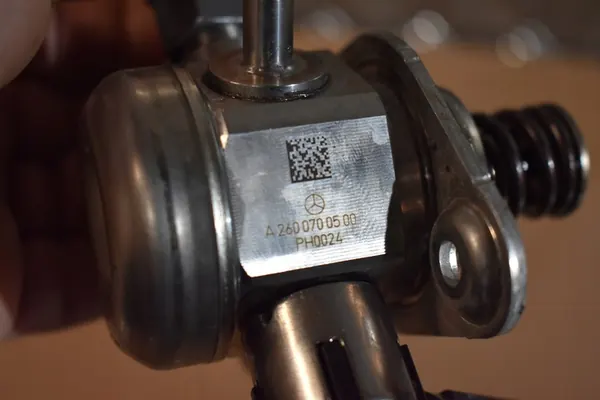 Mercedes Injectiepomp OE A2600700500 image 4