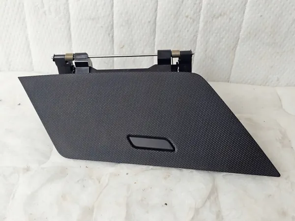 Volkswagen Tiguan II 2016 Bac console tableau bord OEM 5NB857922 image 2