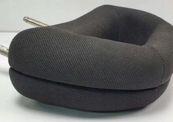 Taka-oikea pääntuki OEM 1C VW New Beetlelle image 4