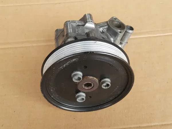 OEM CGK servostyrpump för Audi A4 B8, A5 8T, Q5 8R image 2