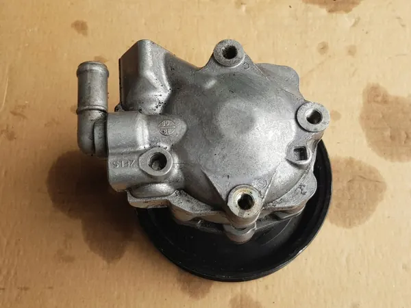 OEM CGK servostyrpump för Audi A4 B8, A5 8T, Q5 8R image 8