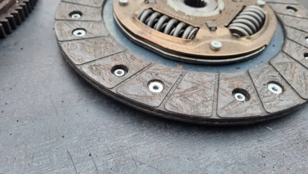 Kytkinlevy Flywheel Set Jumpy Scudo 1.6 HDI image 5