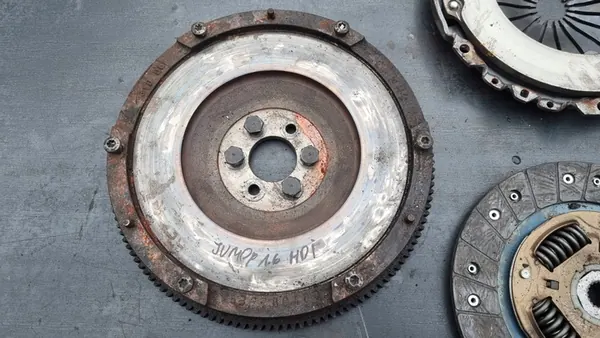 Kytkinlevy Flywheel Set Jumpy Scudo 1.6 HDI image 6