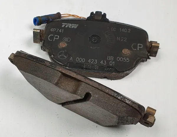 Bremscheiben & Beläge Hinten OEM A0004231712 Set image 9