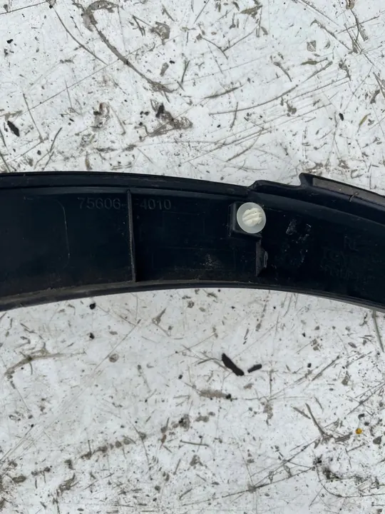 Toyota C-HR Vasemman Takapuskuri 254685 image 4