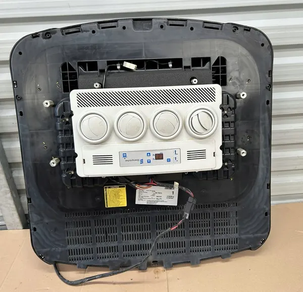 Climatiseur de Parking Eberspaecher Cooltronic 1400 image 2