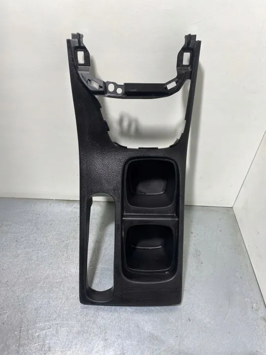 Suzuki Vitara Getränkehalter OEM FBZ17855 - Gebraucht image 2