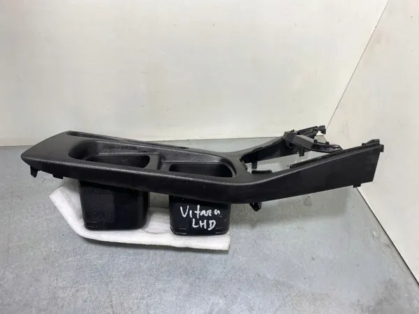 Suzuki Vitara Getränkehalter OEM FBZ17855 - Gebraucht image 5